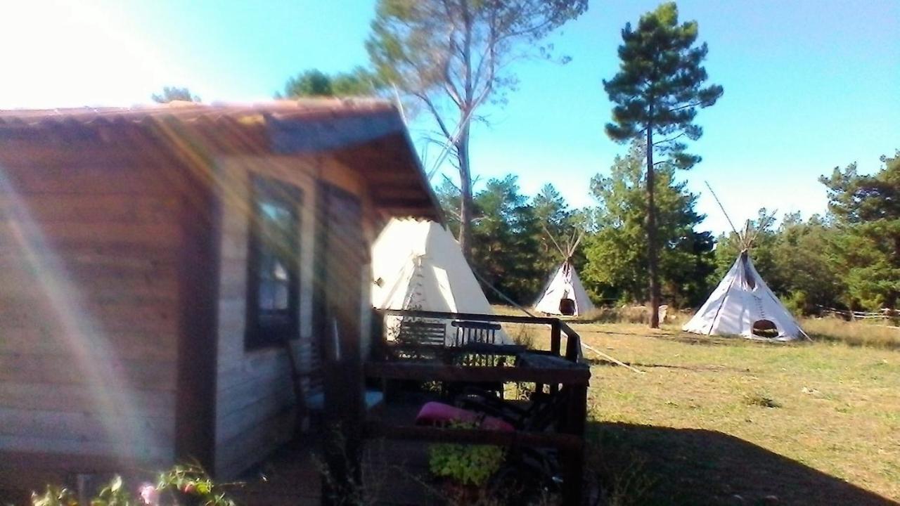 Ranch Du Puits De Riquier Ξενοδοχείο Moissac-Bellevue Εξωτερικό φωτογραφία